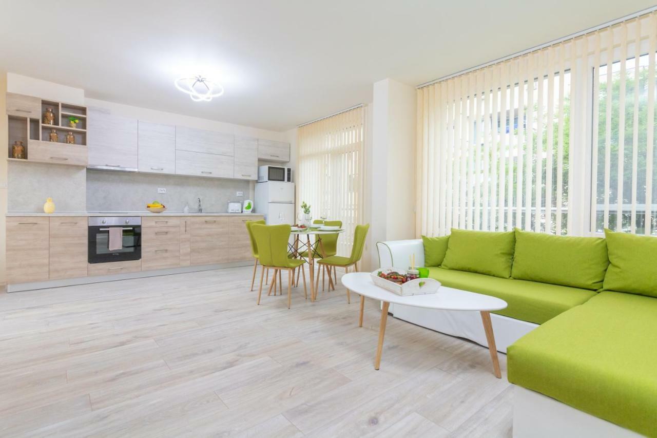 Domus Apartments Grand Plovdiv Eksteriør billede